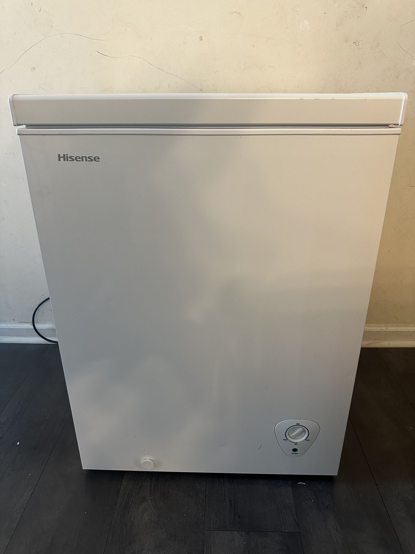 Hisense 5.0 Cu Ft Chest Freezer
