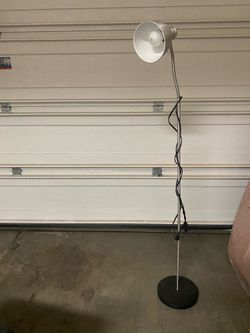 Floor lamp