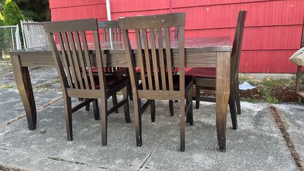 Tons of items 1308 Sleater Kinney rd se Lacey wa 98503