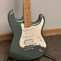 Fender Stratocaster MIM Electric Guitar