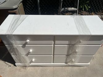 White 6-Drawer Double Dresser