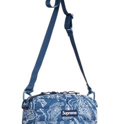 Supreme Puffer Blue Paisley Side Bag for Sale in Bellflower, CA