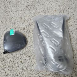 NEW - Qi35 Driver Head- 9° (With Headcover)