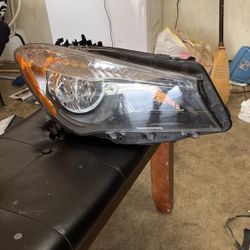 2014-2019 Mercedes-Benz CLA250 C117 RIGHT headlight