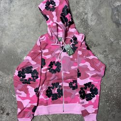 Denim Tears Cotton Wreath Zip Hoodie – Pink Camo (Size M)