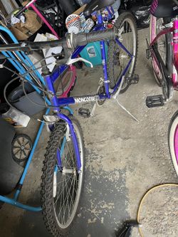 Men’s Mongoose Bike 