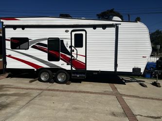 2016 Attitude Eclipse Toy Hauler for Sale!