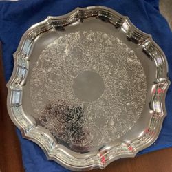 Silver plate, Oneida Chippendale round tray 13 1/4 inch