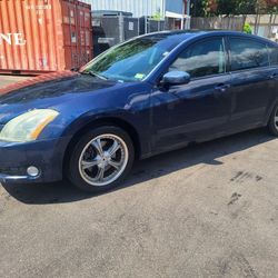 2004 Nissan Maxima