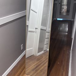 Standing Mirror 