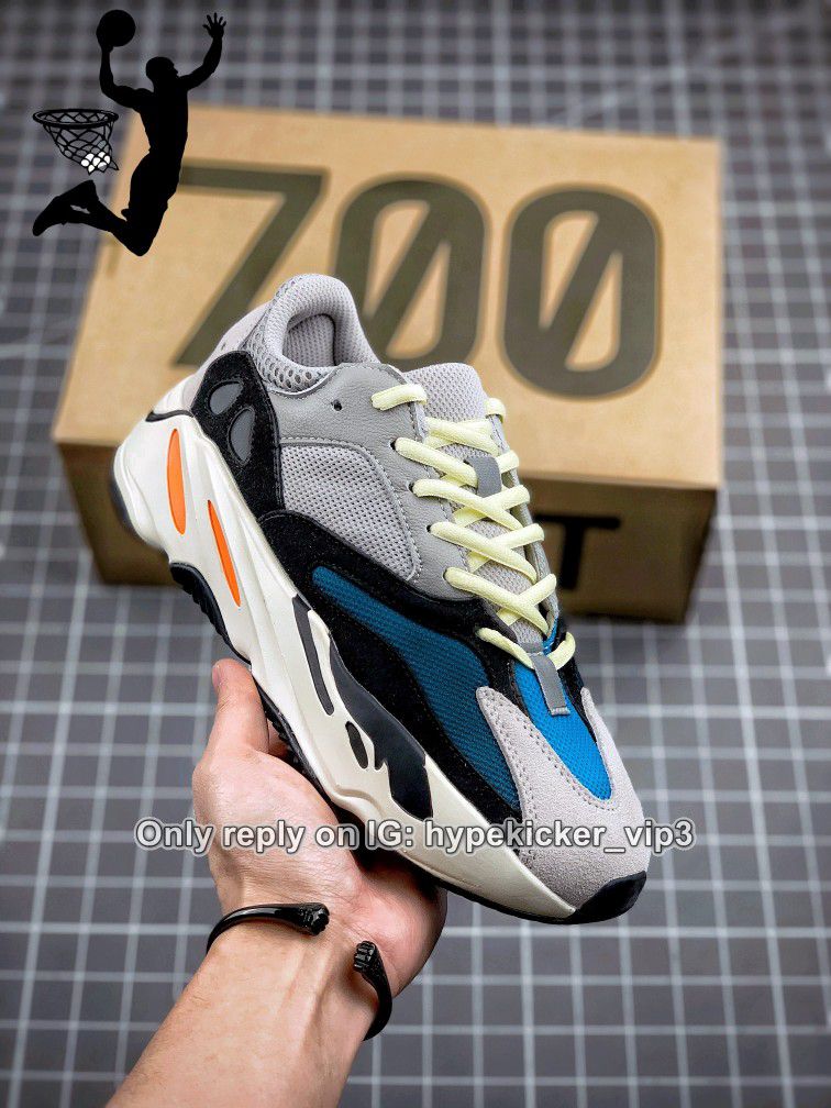 Angreb Perseus solopgang Adidas Yeezy Boost 700 Wave Runner Solid Grey 70 Never Used for Sale in  Waco, TX - OfferUp