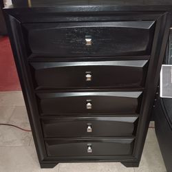 *Weekend Special*---Monte Carlo Charming King Bed And Chest Sets---Limited Inventory!!!---Delivery And Financing🙌