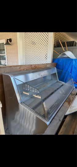 RESTAURANT EQUIPMENT price is negotiable