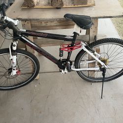 Genesis Mountain Bike 