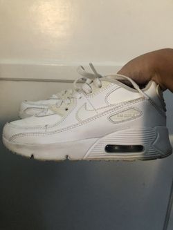 Girls Nike air max 