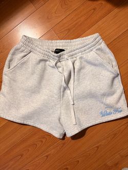 White Fox Boutique Season 7 Fleece Lounge Sweat Shorts Light Grey Marle Size L