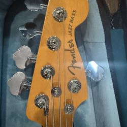 Fender ultra bass 5 String 2019