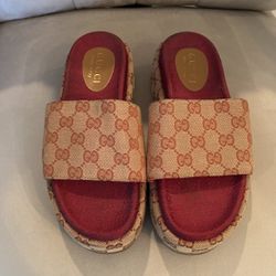 Gucci Sandals 