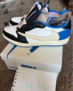 Fragment Travis Scott Jordan 1 Low size 8