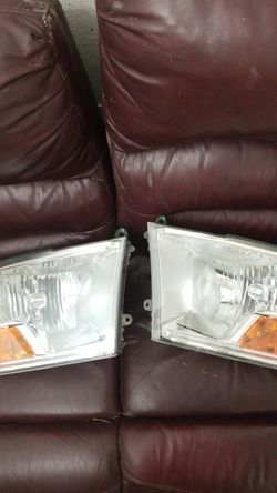 Ram truck headlights
