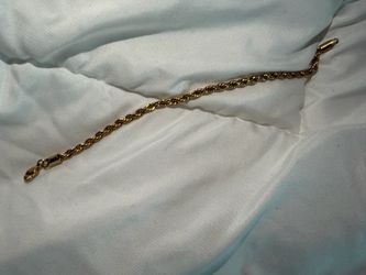 Gold bracelet