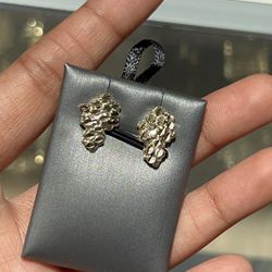 10kt Gold Earings 