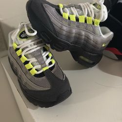 Brand New Air Max 95 Neon Toddler Size 11c
