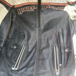H-D Triple Vent Miss Enthusiast II Leather Riding Jacket