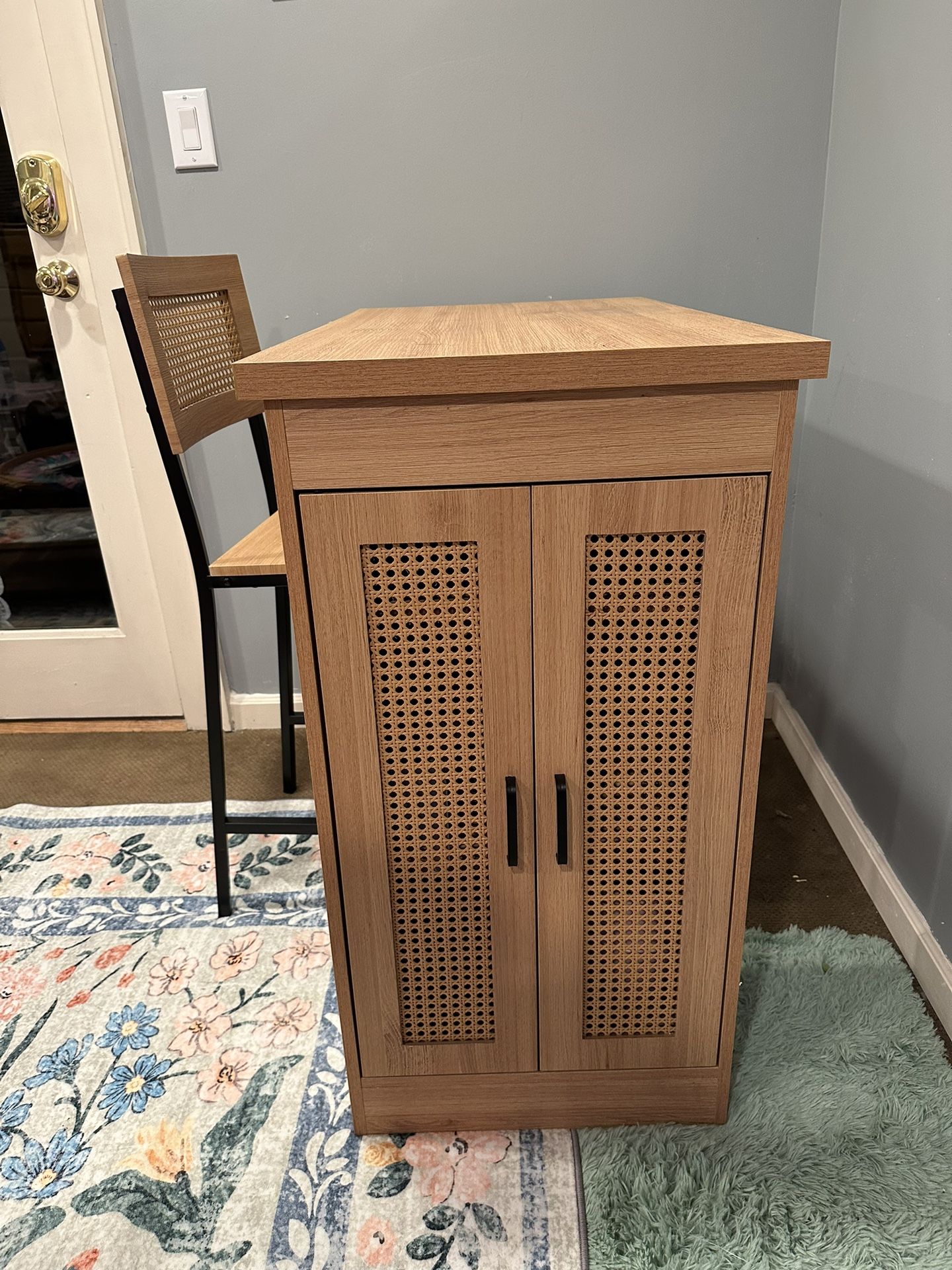 Table And Chairs Set