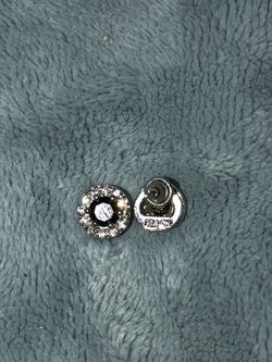 IBB CN black diamond halo earring