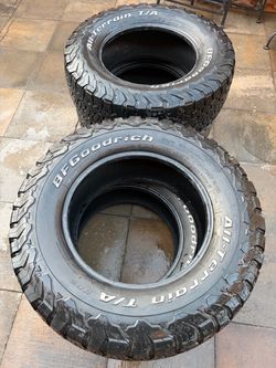 BfGoodRich Tires 33 x 17