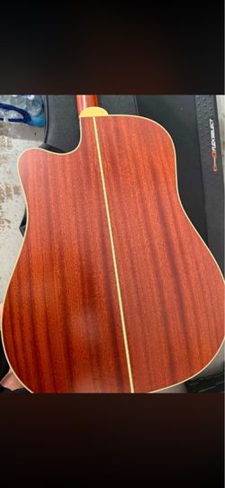Takamine P3 6 strings