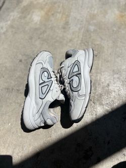 Dior b30 size 10
