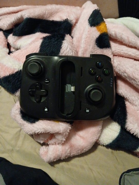 IPhone Gaming Controler