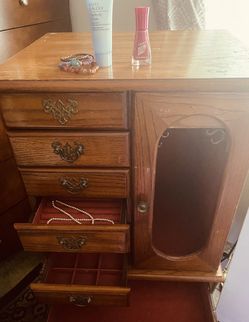 Vintage  Jewelry  Needs Someone To Love Me