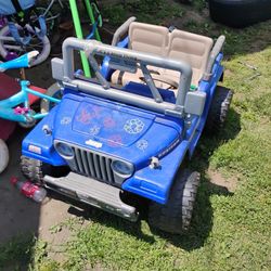Power Wheels Jeep