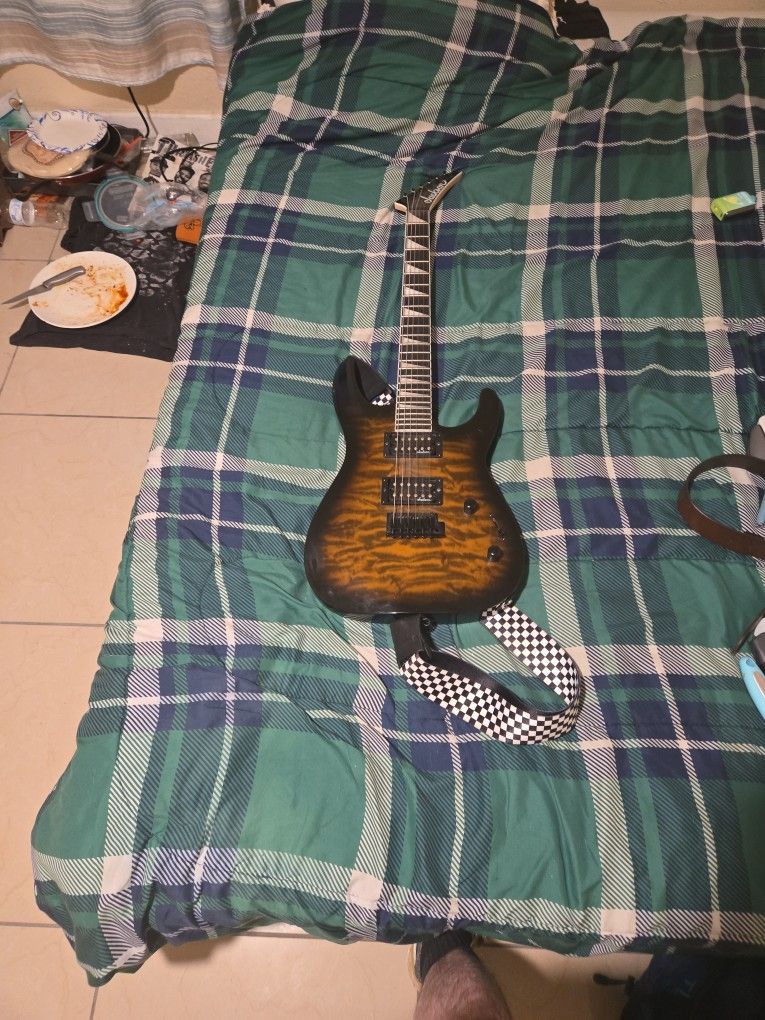Jackson Gutair