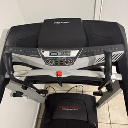 Treadmill- Caminadora (Pro-form execellent conditions)