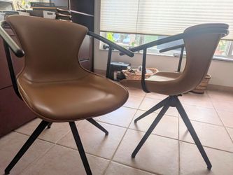 6 Swivel dinning/conference chairs