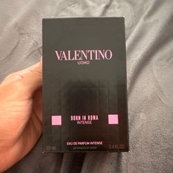 Valentino 