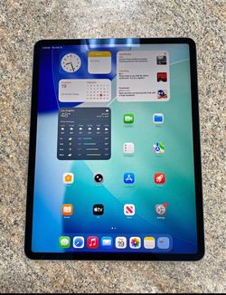 iPad Pro 12.9 (4th gen)