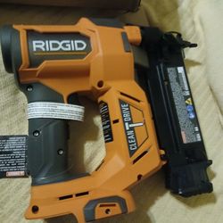 Rigid 18 Gauge Brad Nailer