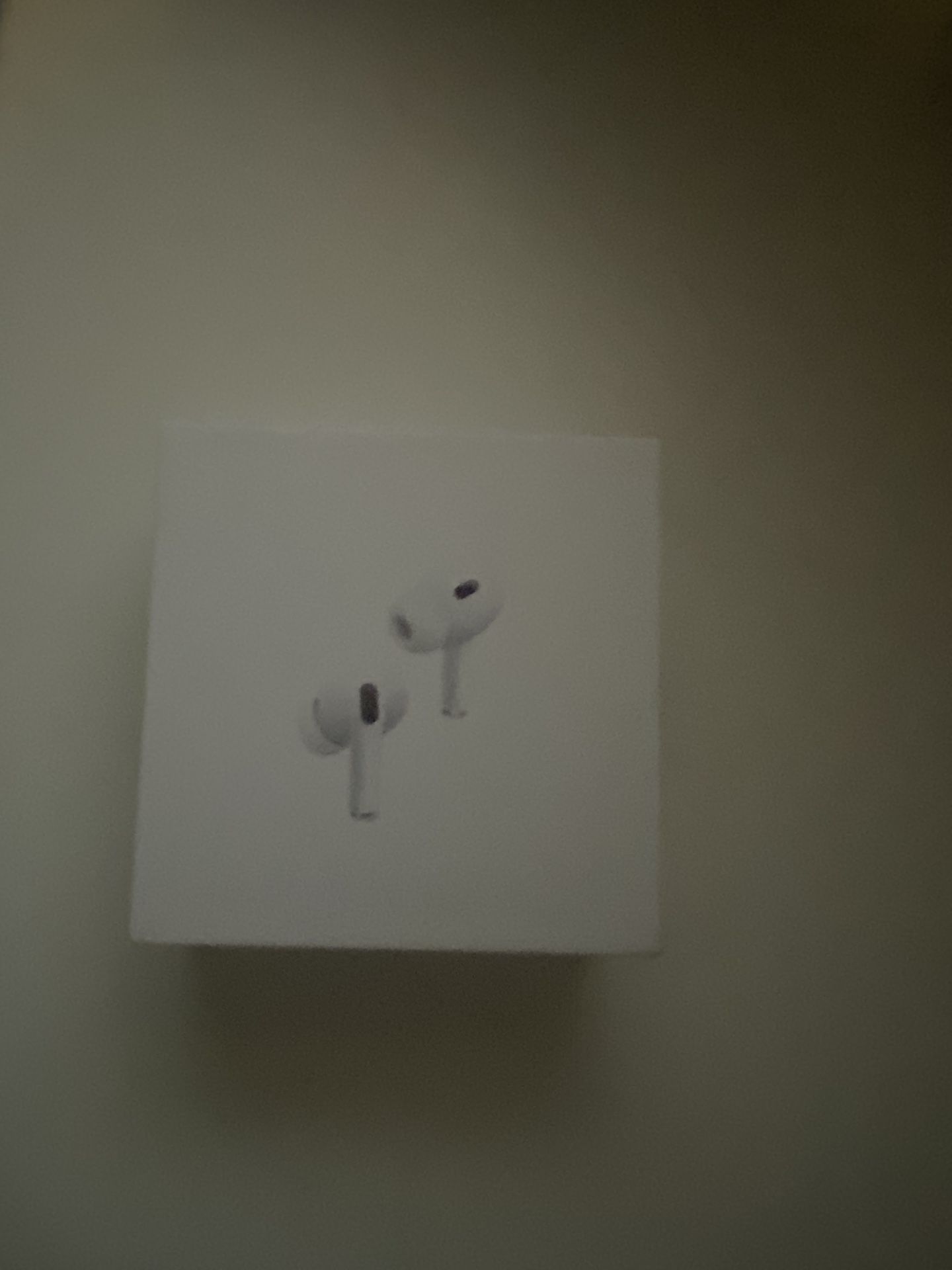 AirPods Gen 2