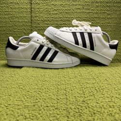 Adidas Super Star Size 9.5M