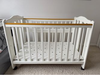 Foldable Crib