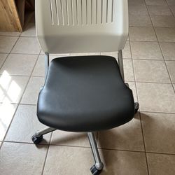 4 New Desk Chairs- Steelcase $75each