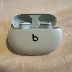 Beats Studio Buds