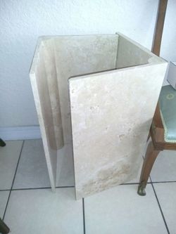 Marble Dining room stands with chairs