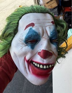 Joker mask
