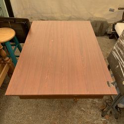 Large/big Med Dinning Table Or Desk